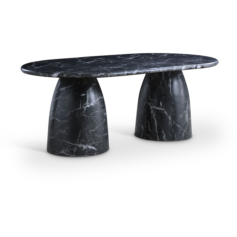 Cosenza – Concrete Dining Table