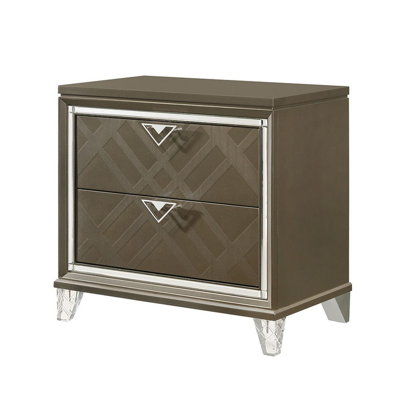 Skylar – Nightstand – Champagne