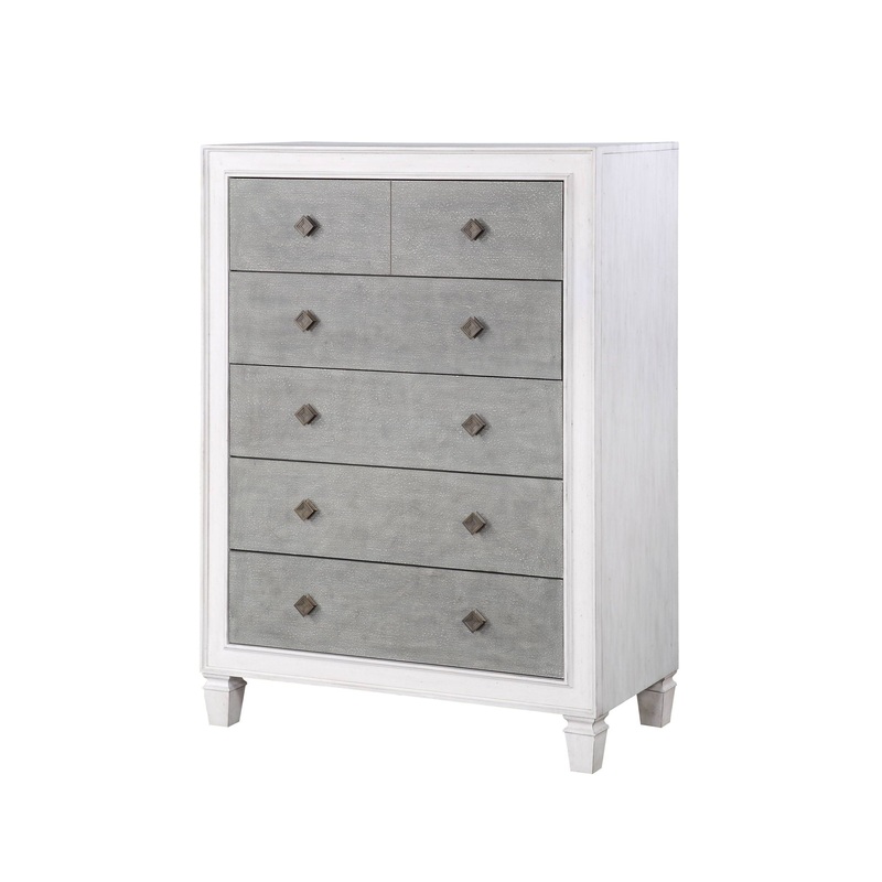 Katia – Weathered Chest – White
