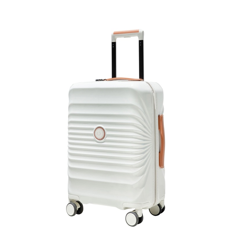 20 Carry On Luggage Lightweight Suitcase Tsa Lock, USB Port, Spinner Wheels