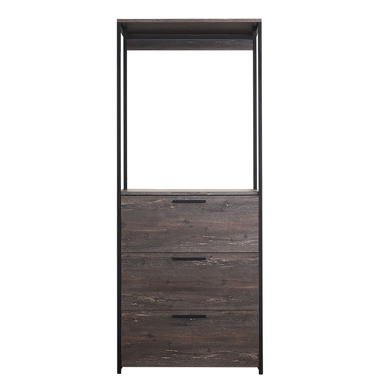 Monica – Walk In Closet With Three Drawers And Shelf