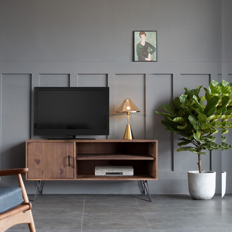 Simple, Modern, Vintage Reclaimed Wood TV Stand Media Table For Living Room – Natural