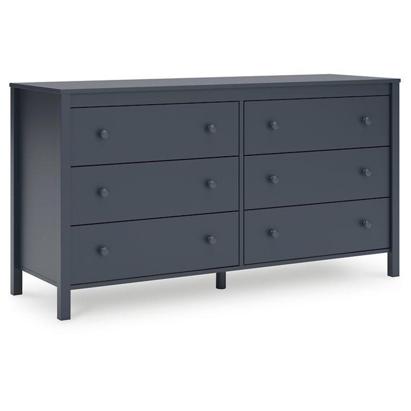 Simmenfort Dresser
