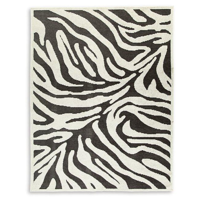 Thomwith 7’10 x 10’1 Rug