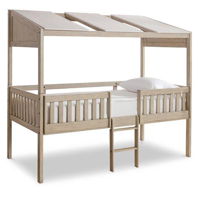 Wrenalyn Loft Bed