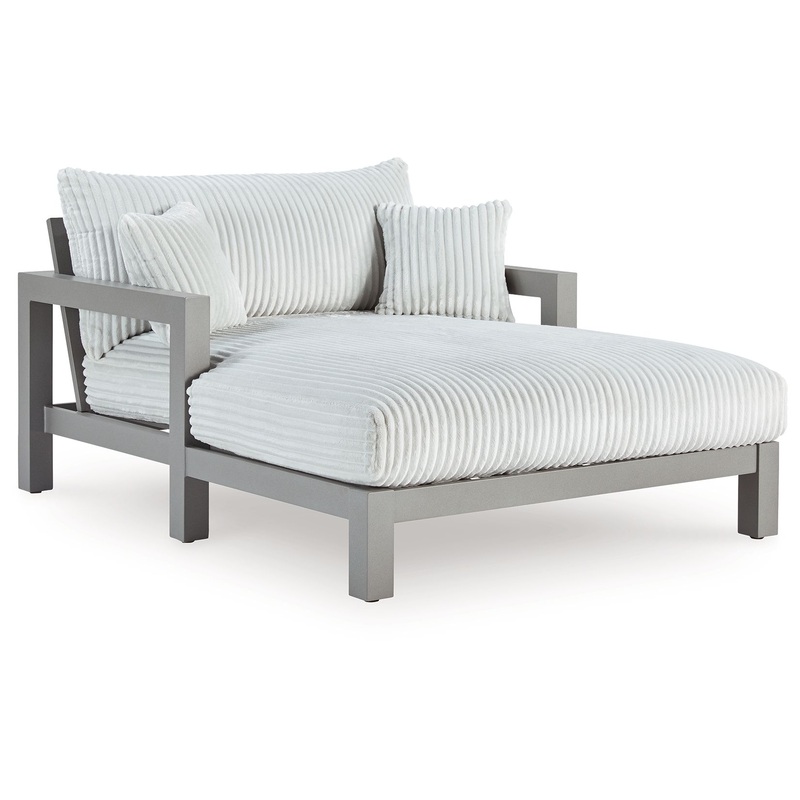 Hurley Park – Gray – Chaise Lounge With Cushion